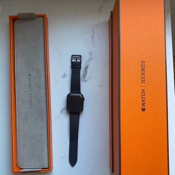 Hermes Series 7 41 mm Apple Watch - Picture 1 of 2